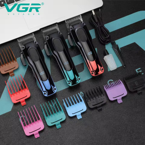 Акумуляторна машинка для стрижки (clipper) VGR V-013 GREEN, 8 насадок, 6500 RPM, 2000 mAh, LED display